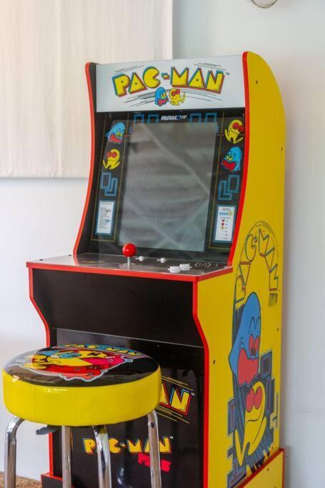 Venice With Game Room, Theater, Pool And Hébergement de vacances Los Angeles
